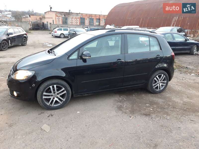 Хэтчбек Volkswagen Golf Plus 2010 в Луцке фото 10 Хэтчбек Volkswagen Golf Plus 2010 в Луцке