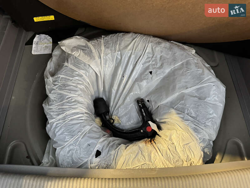 Хэтчбек Volkswagen Golf Plus 2009 в Луцке