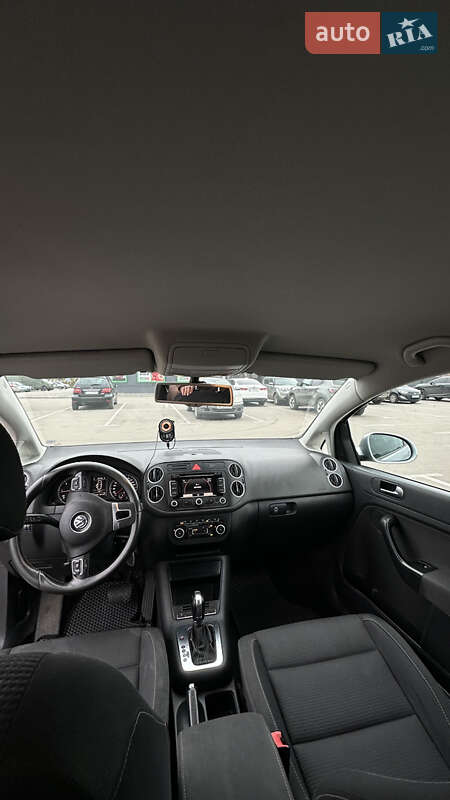 Хэтчбек Volkswagen Golf Plus 2011 в Тарасовке