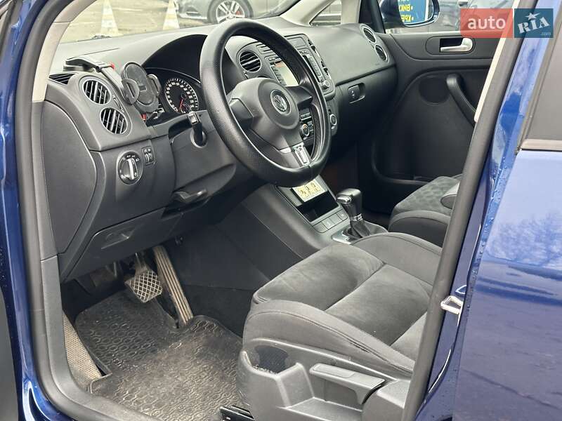 Хетчбек Volkswagen Golf Plus 2010 в Києві