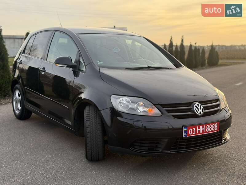 Хетчбек Volkswagen Golf Plus 2006 в Березані