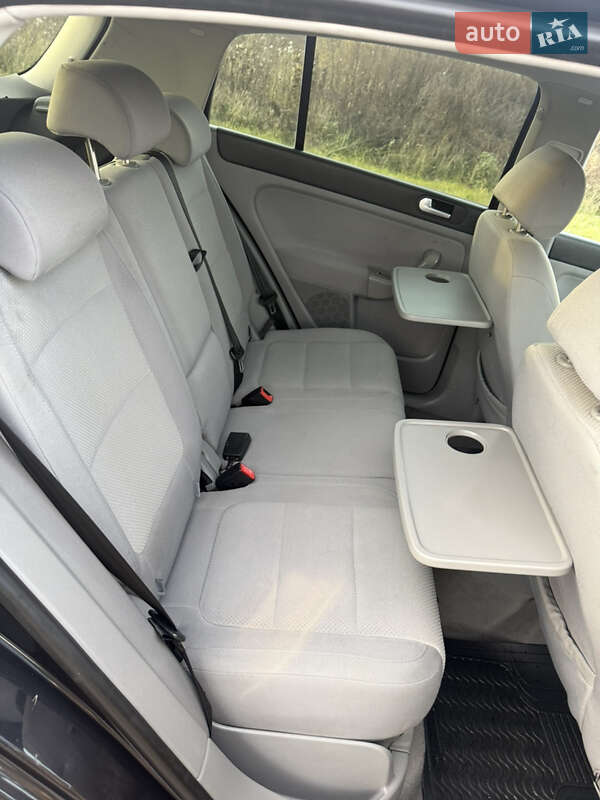 Хетчбек Volkswagen Golf Plus 2006 в Березані