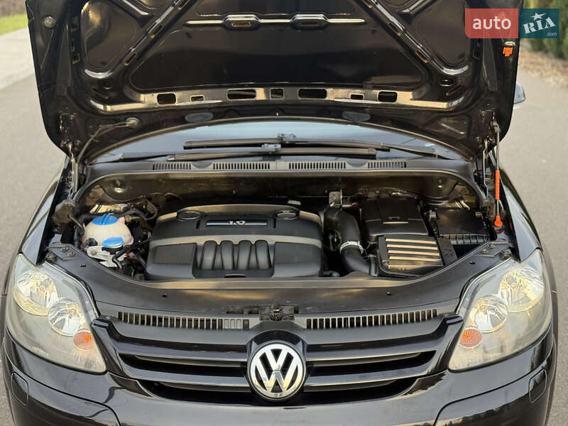 Хетчбек Volkswagen Golf Plus 2006 в Березані