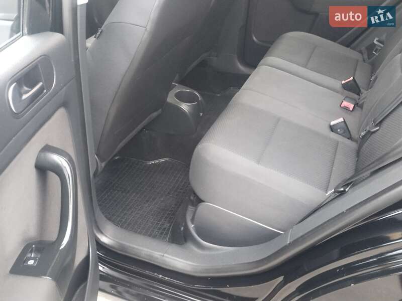 Хэтчбек Volkswagen Golf Plus 2009 в Ковеле фото 13 Хэтчбек Volkswagen Golf Plus 2009 в Ковеле