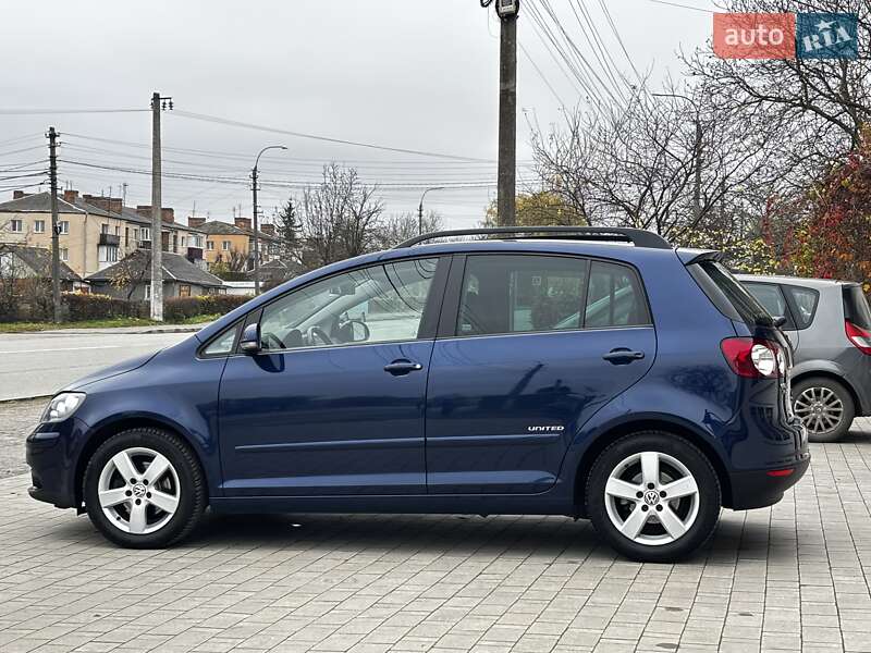 Хэтчбек Volkswagen Golf Plus 2009 в Красилове