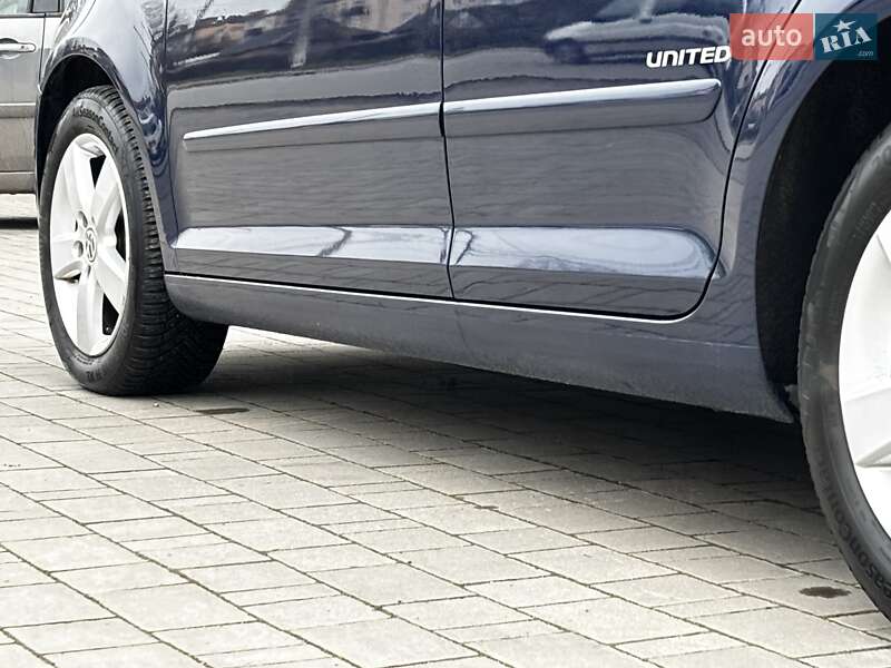 Хэтчбек Volkswagen Golf Plus 2009 в Красилове