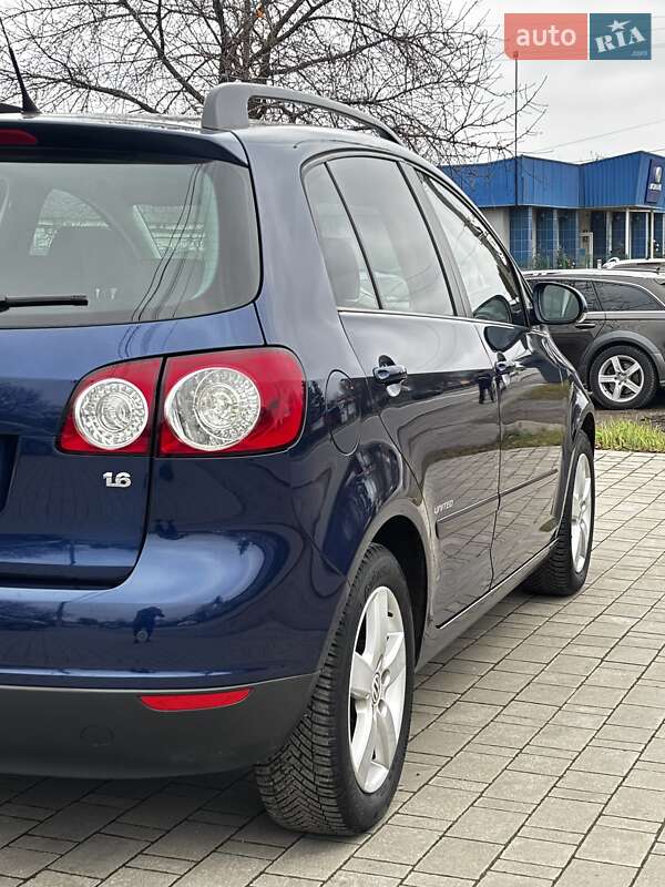 Хэтчбек Volkswagen Golf Plus 2009 в Красилове