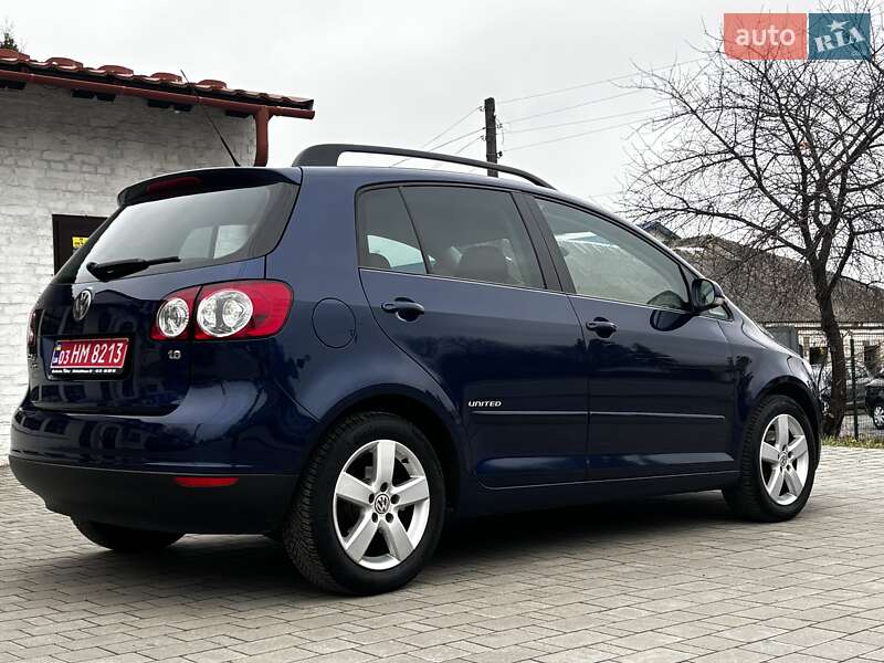 Хэтчбек Volkswagen Golf Plus 2009 в Красилове