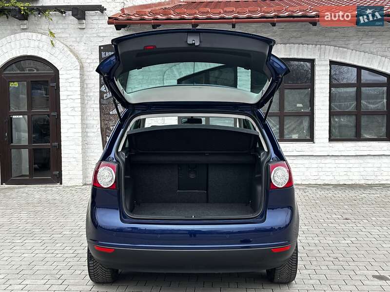 Хэтчбек Volkswagen Golf Plus 2009 в Красилове