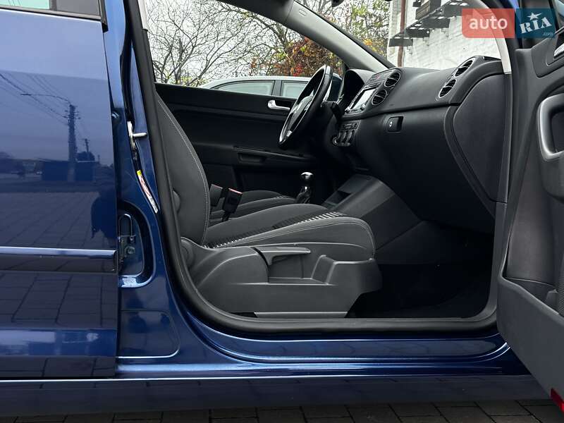 Хэтчбек Volkswagen Golf Plus 2009 в Красилове