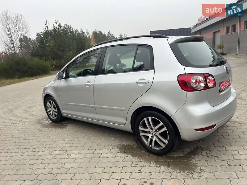 Хэтчбек Volkswagen Golf Plus 2010 в Костополе фото 5 Хэтчбек Volkswagen Golf Plus 2010 в Костополе