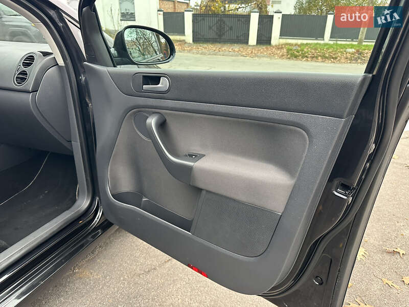 Хэтчбек Volkswagen Golf Plus 2008 в Виннице фото 43 Хэтчбек Volkswagen Golf Plus 2008 в Виннице