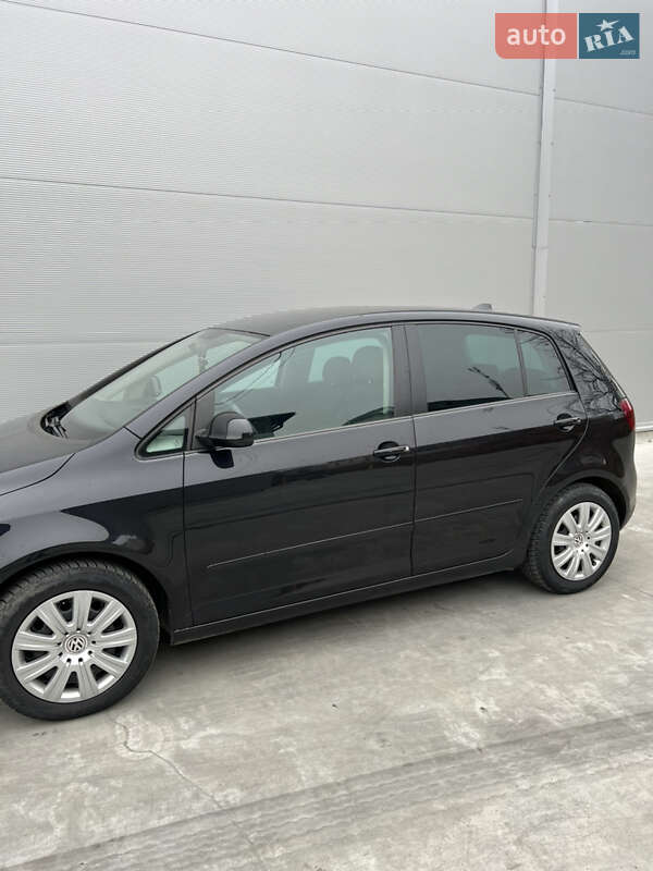 Хетчбек Volkswagen Golf Plus 2006 в Івано-Франківську фото 2 Хетчбек Volkswagen Golf Plus 2006 в Івано-Франківську