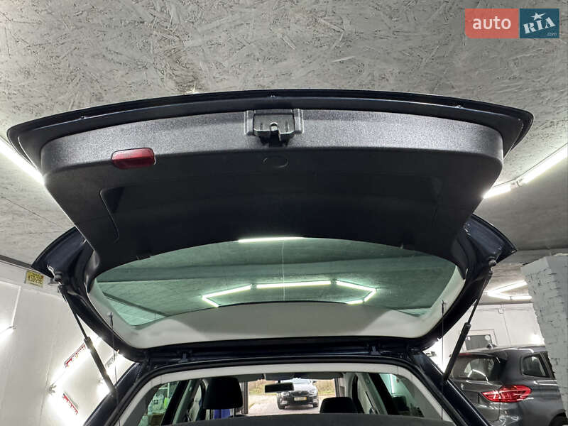 Хетчбек Volkswagen Golf Plus 2011 в Кременці