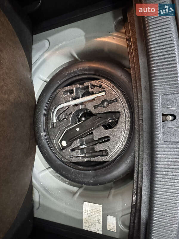 Хетчбек Volkswagen Golf Plus 2011 в Кременці