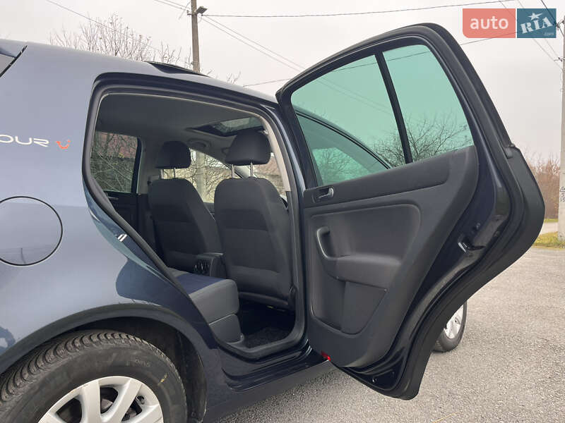 Хэтчбек Volkswagen Golf Plus 2007 в Звягеле фото 34 Хэтчбек Volkswagen Golf Plus 2007 в Звягеле