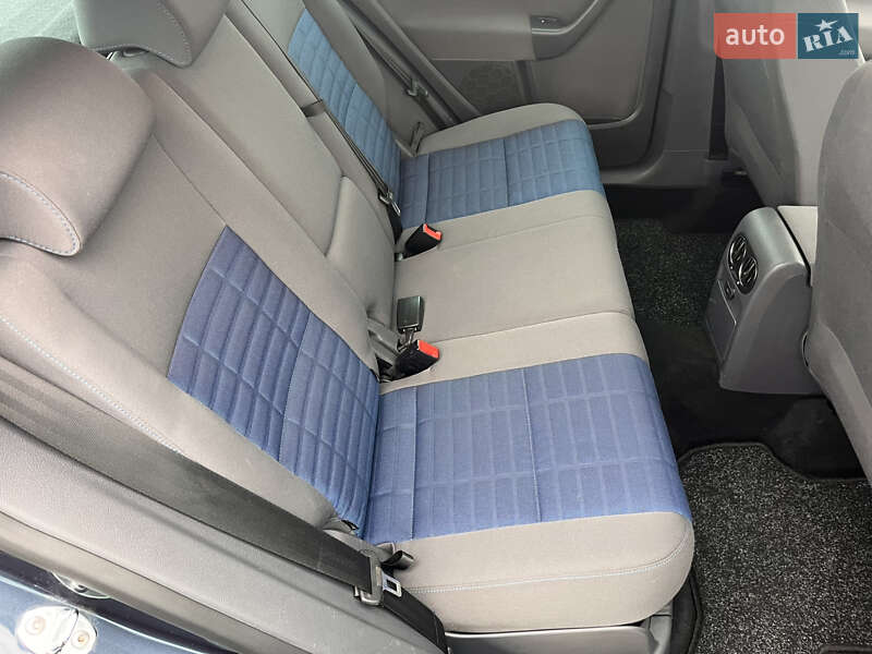 Хэтчбек Volkswagen Golf Plus 2007 в Звягеле фото 36 Хэтчбек Volkswagen Golf Plus 2007 в Звягеле