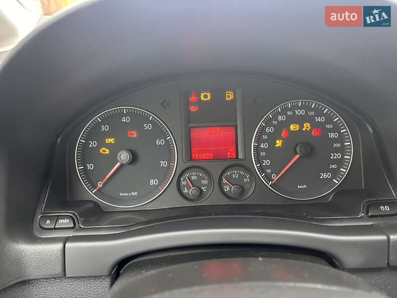 Хэтчбек Volkswagen Golf Plus 2007 в Звягеле фото 50 Хэтчбек Volkswagen Golf Plus 2007 в Звягеле