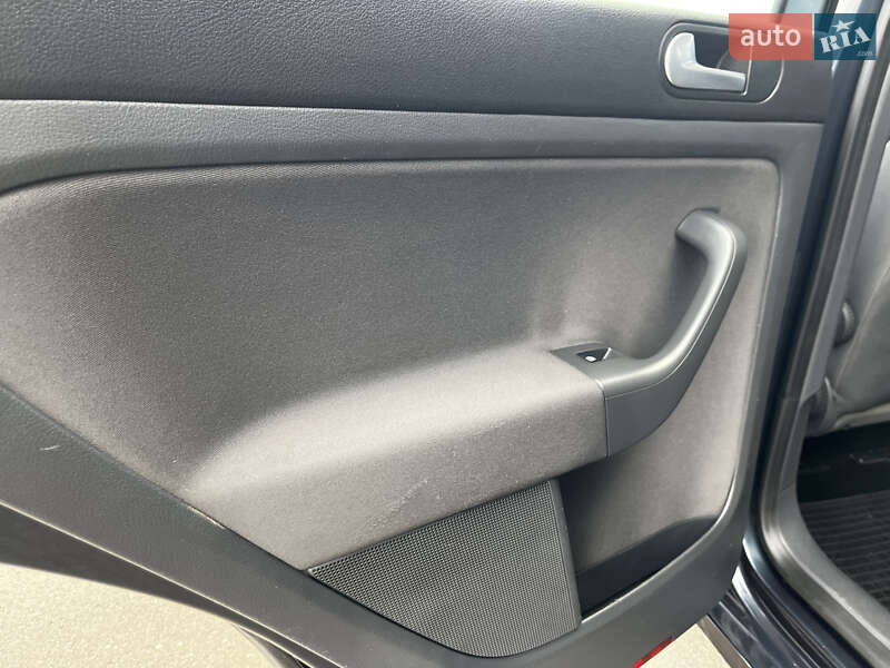 Хэтчбек Volkswagen Golf Plus 2007 в Мукачево