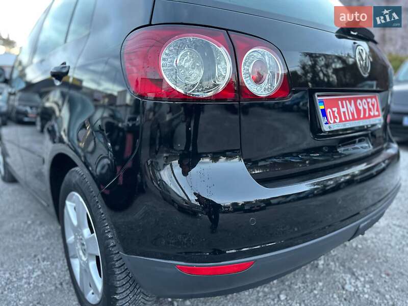 Хэтчбек Volkswagen Golf Plus 2008 в Каменском