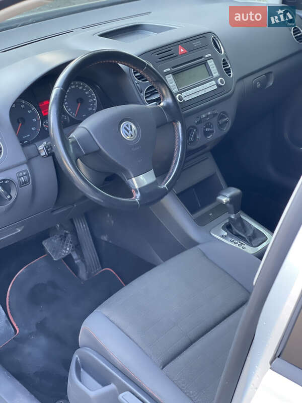 Хетчбек Volkswagen Golf Plus 2007 в Корсунь-Шевченківському фото 18 Хетчбек Volkswagen Golf Plus 2007 в Корсунь-Шевченківському