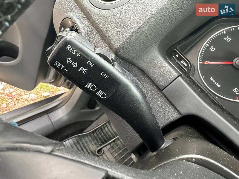 Хетчбек Volkswagen Golf Plus 2007 в Чернівцях фото 13 Хетчбек Volkswagen Golf Plus 2007 в Чернівцях