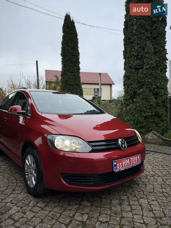 Хэтчбек Volkswagen Golf Plus 2009 в Луцке