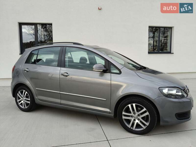 Хэтчбек Volkswagen Golf Plus 2009 в Луцке фото 6 Хэтчбек Volkswagen Golf Plus 2009 в Луцке