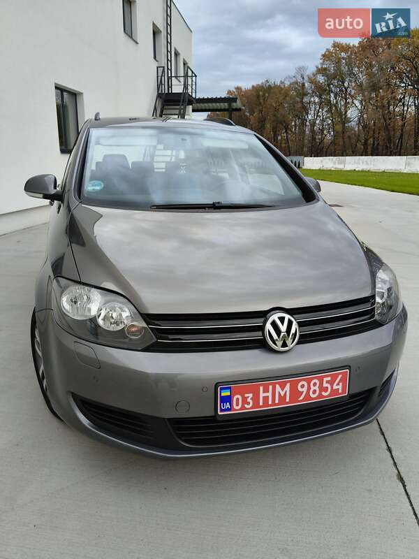 Хэтчбек Volkswagen Golf Plus 2009 в Луцке фото 10 Хэтчбек Volkswagen Golf Plus 2009 в Луцке