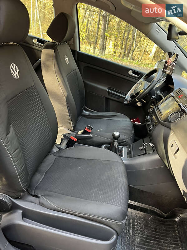 Хэтчбек Volkswagen Golf Plus 2006 в Лебедине