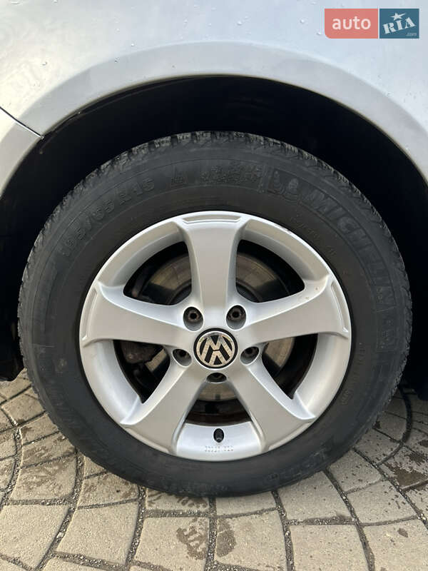 Хетчбек Volkswagen Golf Plus 2009 в Луцьку фото 4 Хетчбек Volkswagen Golf Plus 2009 в Луцьку