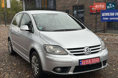 Хэтчбек Volkswagen Golf Plus 2006 в Виннице