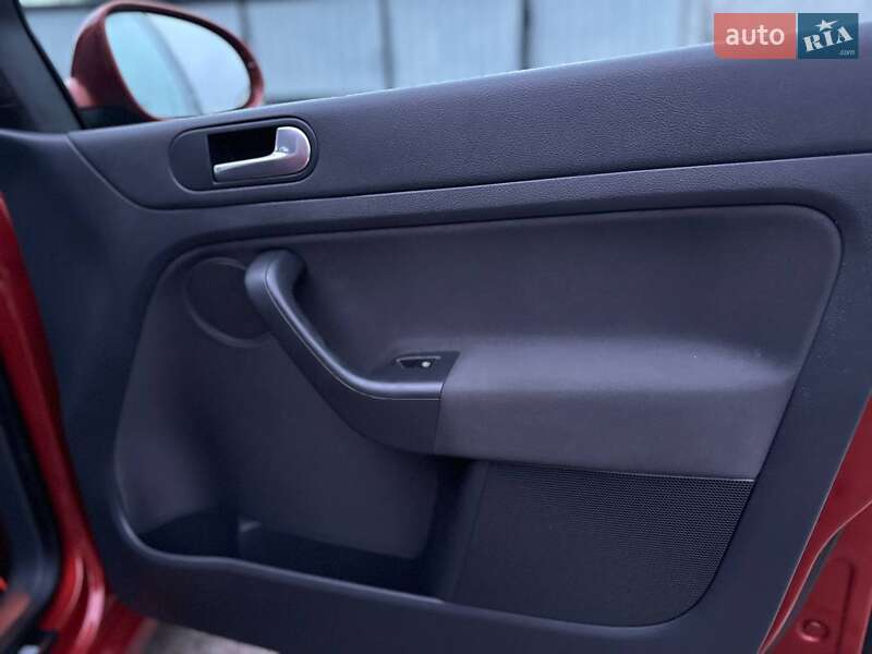 Хэтчбек Volkswagen Golf Plus 2006 в Черкассах