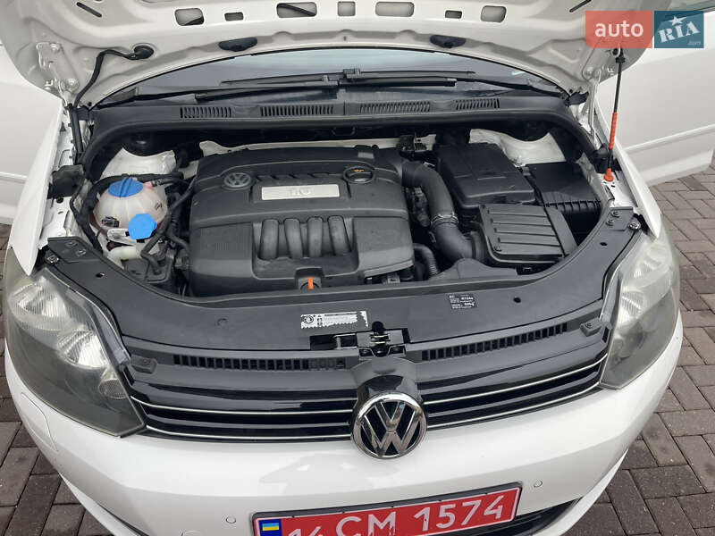 Хэтчбек Volkswagen Golf Plus 2010 в Виноградове