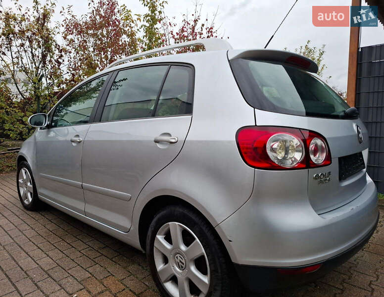 Хэтчбек Volkswagen Golf Plus 2008 в Луцке