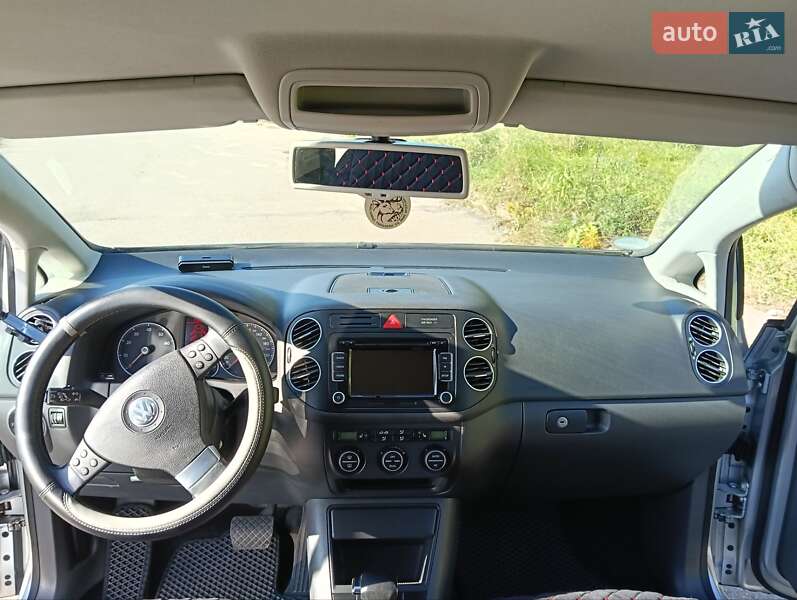Хэтчбек Volkswagen Golf Plus 2008 в Житомире
