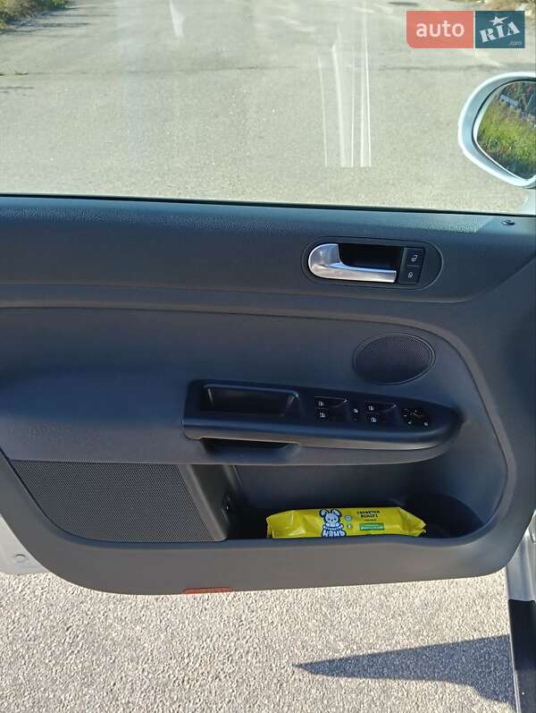 Хэтчбек Volkswagen Golf Plus 2008 в Житомире