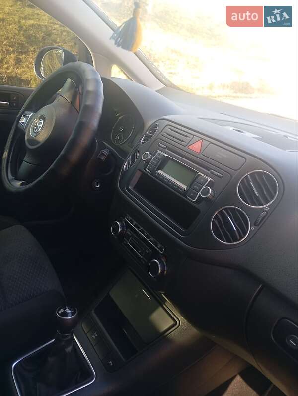 Хетчбек Volkswagen Golf Plus 2010 в Хмельницькому фото 7 Хетчбек Volkswagen Golf Plus 2010 в Хмельницькому