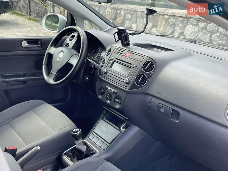 Хэтчбек Volkswagen Golf Plus 2007 в Вознесенске фото 7 Хэтчбек Volkswagen Golf Plus 2007 в Вознесенске