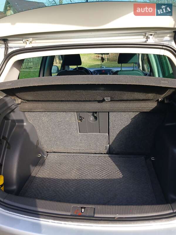 Хэтчбек Volkswagen Golf Plus 2008 в Надворной