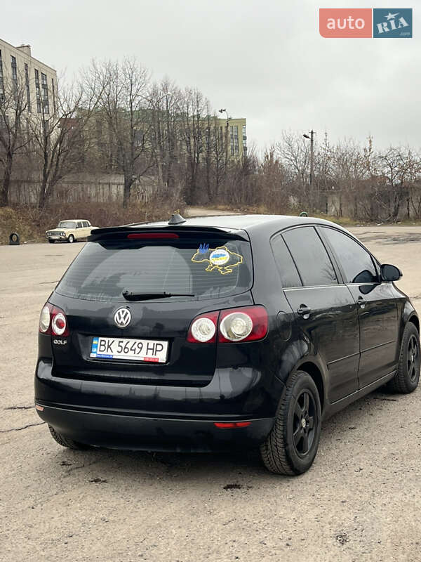 Хетчбек Volkswagen Golf Plus 2005 в Рівному