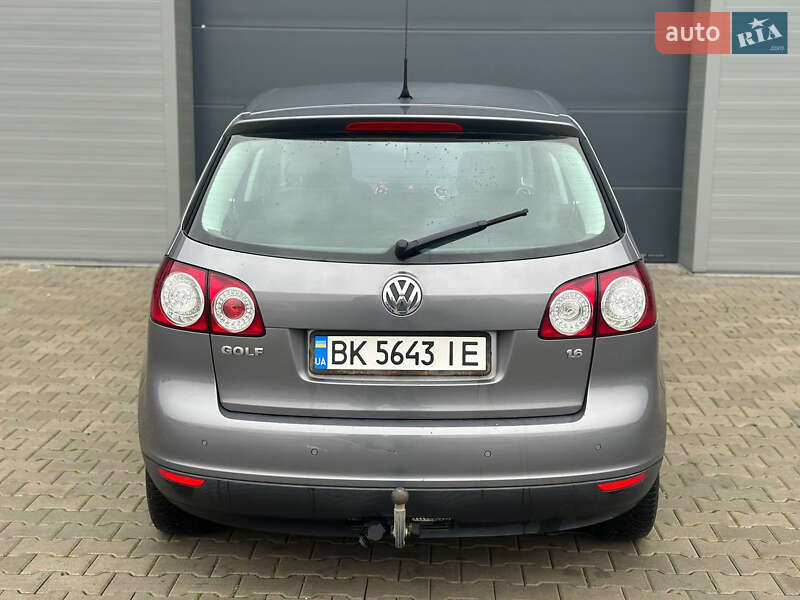 Хэтчбек Volkswagen Golf Plus 2006 в Сарнах