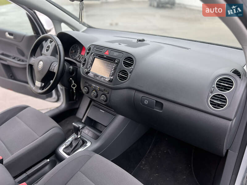 Хетчбек Volkswagen Golf Plus 2009 в Луцьку фото 18 Хетчбек Volkswagen Golf Plus 2009 в Луцьку