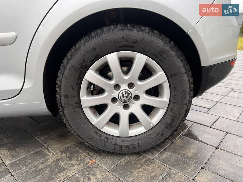 Хетчбек Volkswagen Golf Plus 2009 в Луцьку фото 26 Хетчбек Volkswagen Golf Plus 2009 в Луцьку