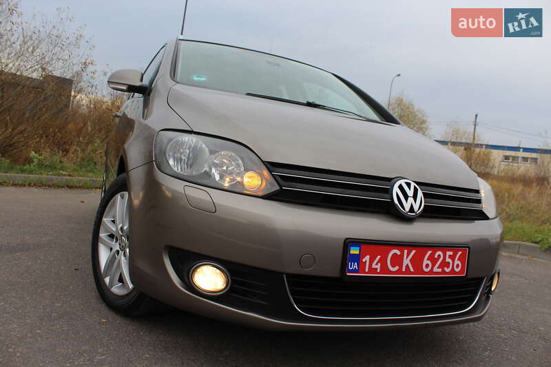 Хэтчбек Volkswagen Golf Plus 2010 в Дрогобыче