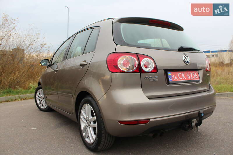 Хэтчбек Volkswagen Golf Plus 2010 в Дрогобыче