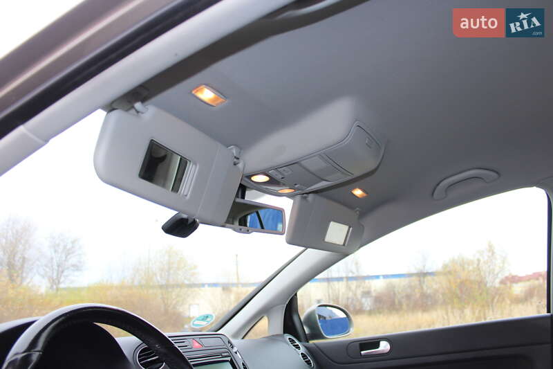 Хэтчбек Volkswagen Golf Plus 2010 в Дрогобыче