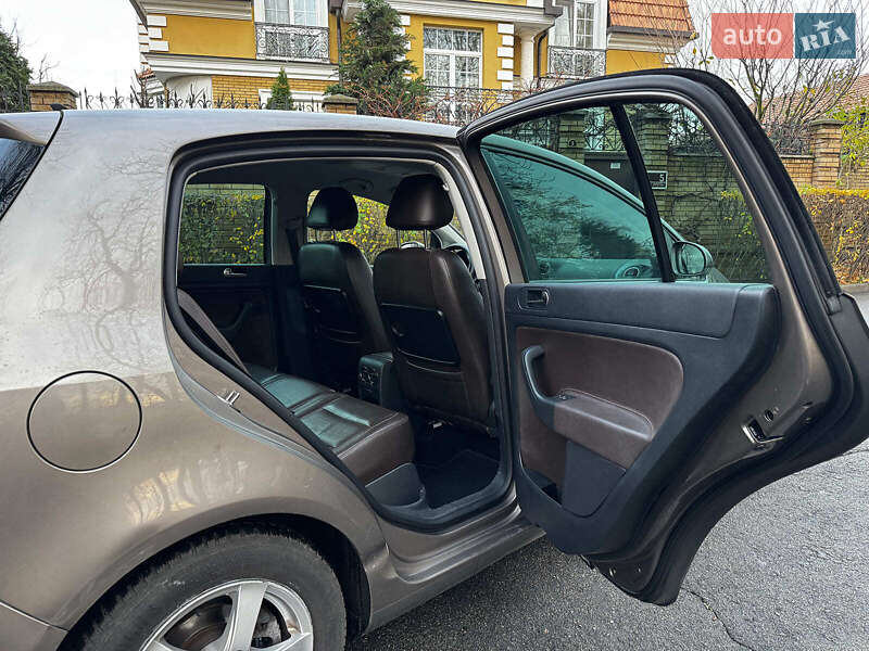 Хэтчбек Volkswagen Golf Plus 2011 в Киеве фото 26 Хэтчбек Volkswagen Golf Plus 2011 в Киеве