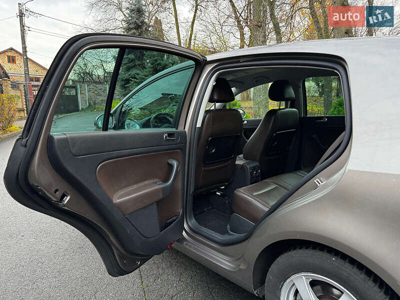 Хэтчбек Volkswagen Golf Plus 2011 в Киеве фото 23 Хэтчбек Volkswagen Golf Plus 2011 в Киеве