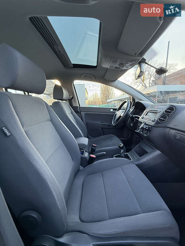 Хэтчбек Volkswagen Golf Plus 2006 в Лубнах